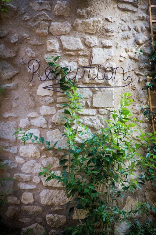 Auberge De Saint-Remy - Restaurant Gastronomique Etoile Fj Saint-Rémy-de-Provence Exterior foto